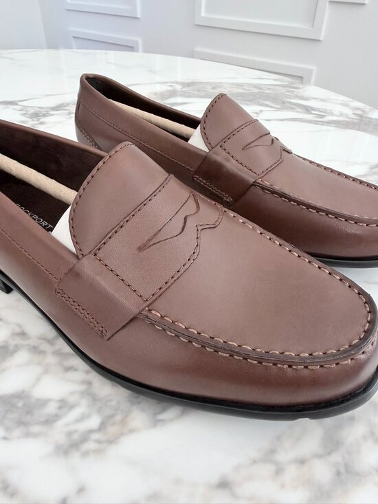 NWT - Rockport Classic Penny Loafer M76444 - Brown? main image 6